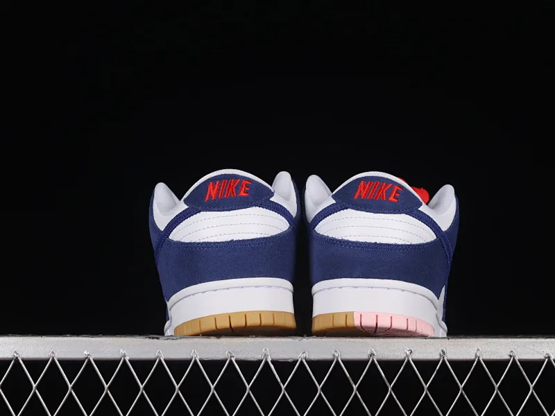 All Categories Nk SB Dunk Series Nk SB Dunk Low Low-top Sneakers M Version Pure Original Nk SB Dunk Low White Blue Los Angeles Dodgers SB Smashing Backboard Fashion Casual Sneakers DO9395-400